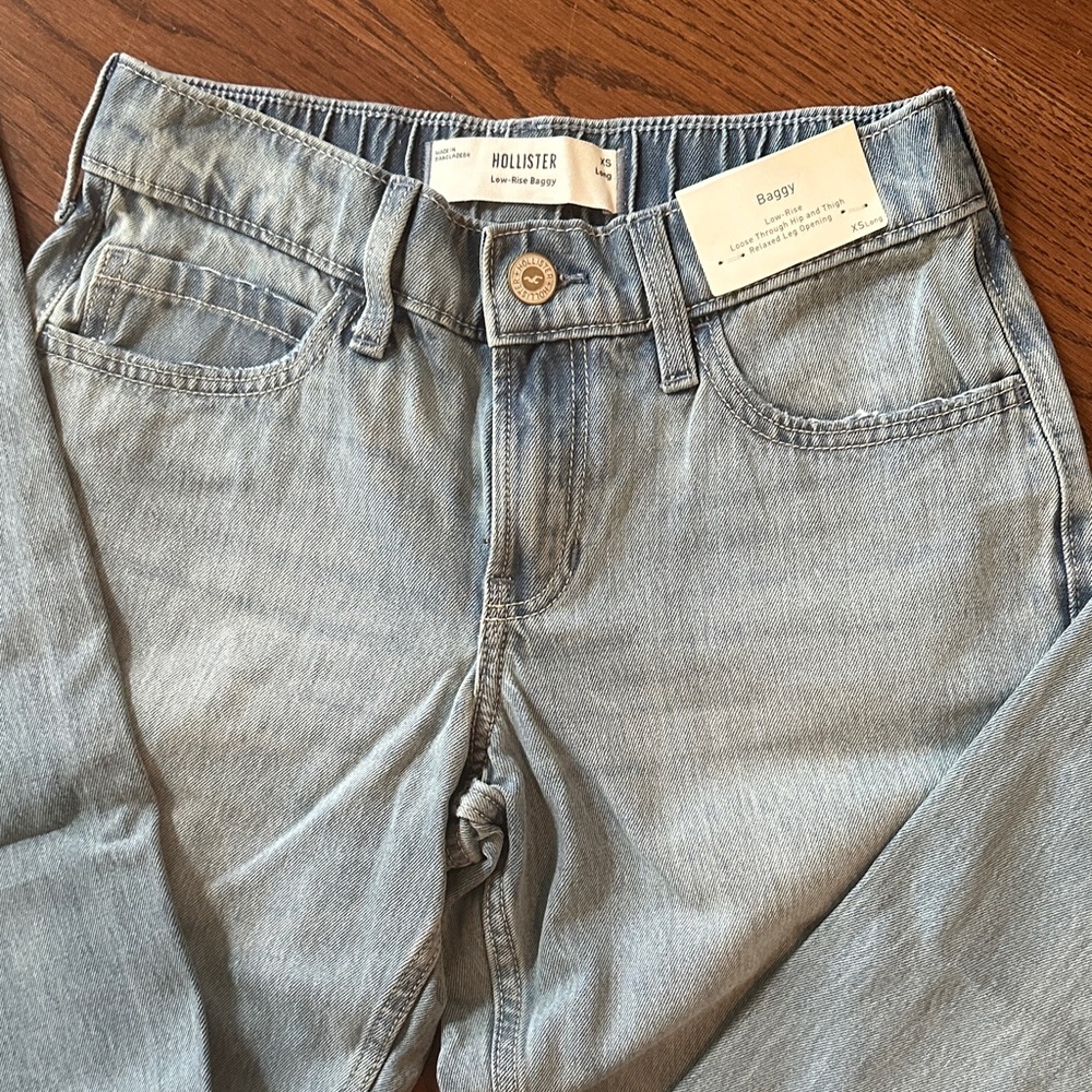Hollister women’s Denim Jeans in Light Blue